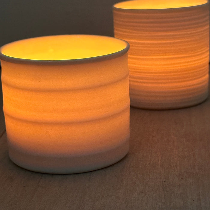 Candle lantern in porcelain, wide stripe